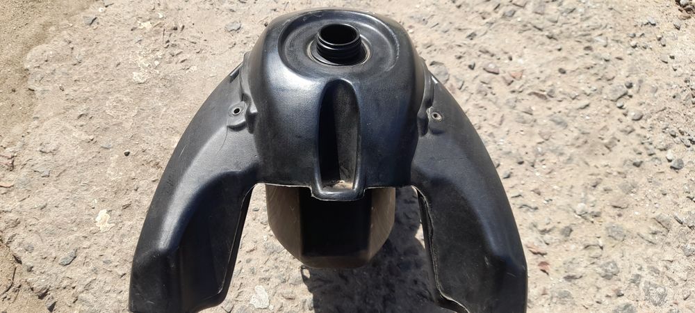 топливный бак Yamaha XT XTX 125