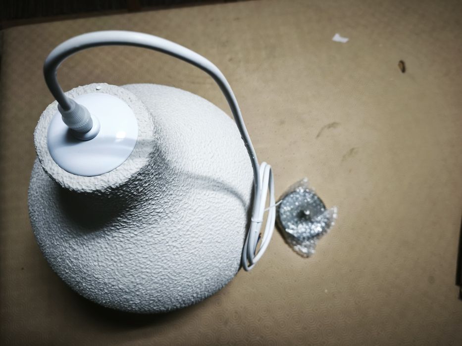 Candeeiro elegante imitação pedra