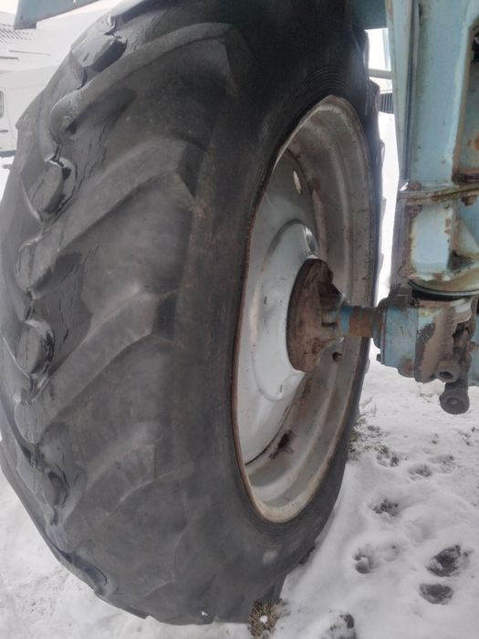 Мтз юмз колесо 15.5-38 шина