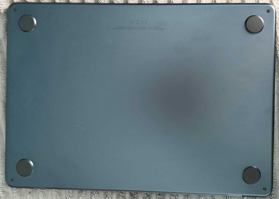 MacBook Air M2 13,6" 8GB 256GB | bateria 99% | 33 cykle | Midnight (Północ)