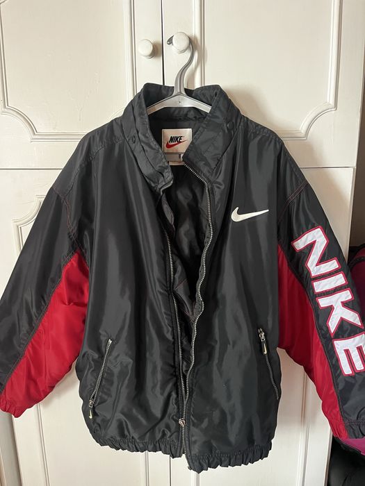Casaco Nike Vintage 90s Preto/Vermelho