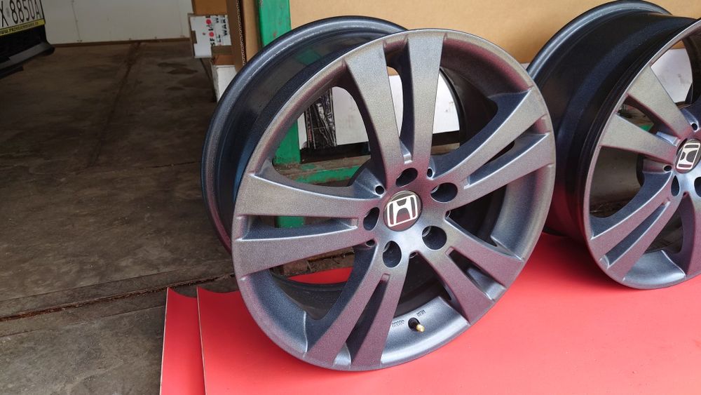 Felgi PLW 17 5x114,3 et47 jak nowe