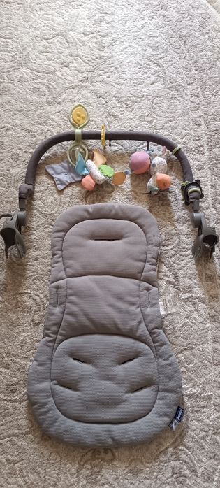 Крісло дитяче для годування chicco