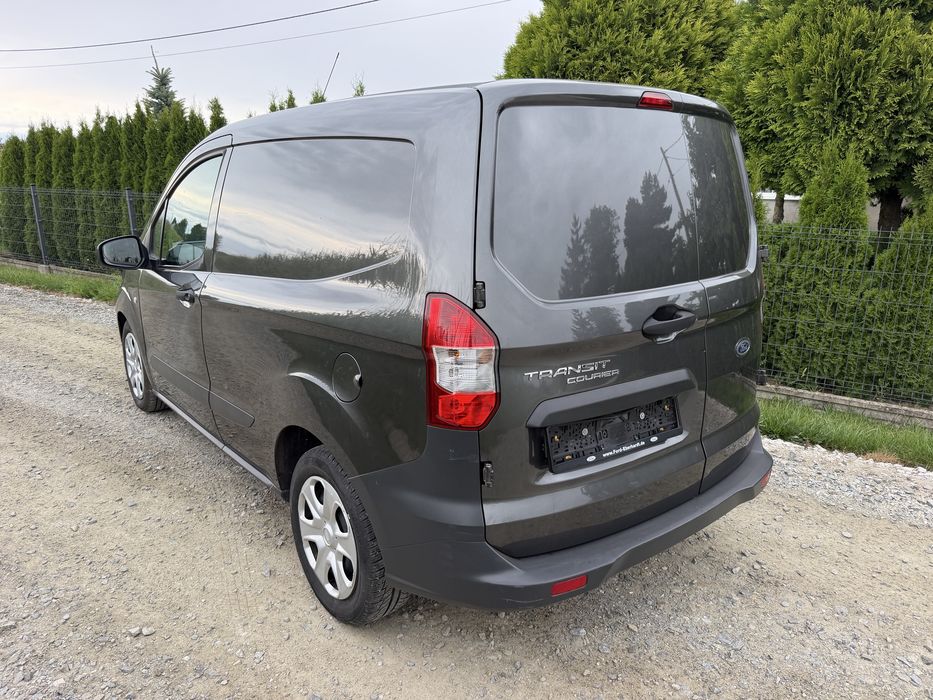 Ford Transit Courier