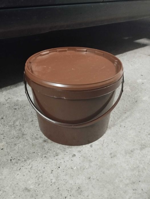 wiaderka wiadra 10 litrowe 10 sztuk z pokrywkami