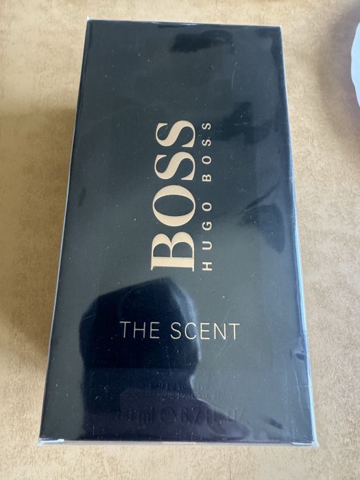 Hugo Boss the scent 200ml zafoliowany