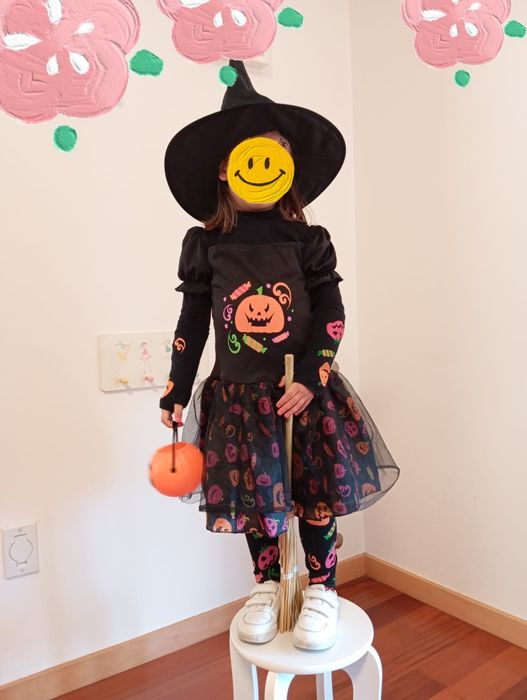 Disfarce bruxa menina