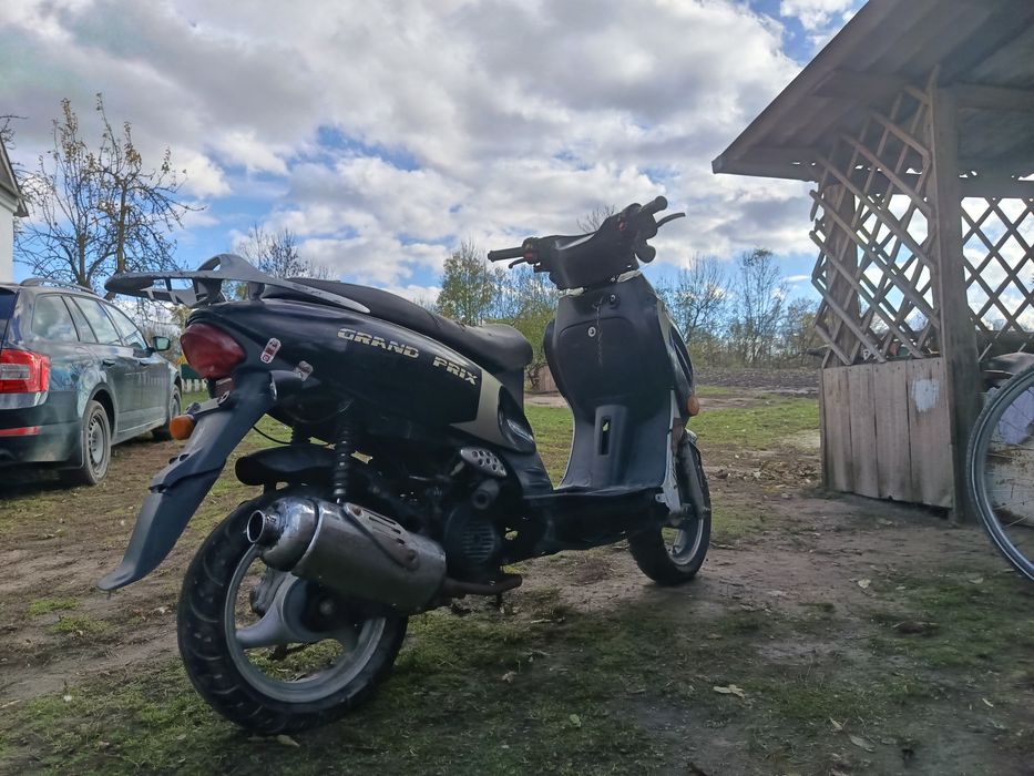 Продам скутер viper grand prix 49,9 cm2²