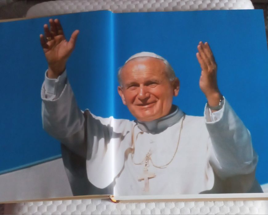 Książka  Sztywna oprawaJan Paweł II Pielgrzym Nadziei