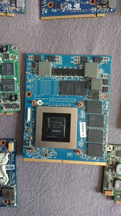 MXM відео карти 
Hd3650
Gt 8500
Залишилось пару карт .питайте