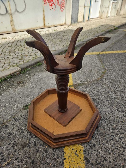 Mesa de Apoio Clássica em Madeira com Marchetaria
