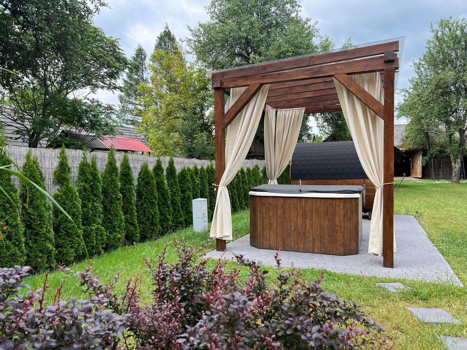 Domek z jacuzzi, sauna,14 osob,bilard, ping pong, roztocze przy lesie
