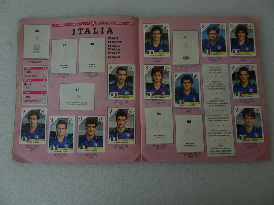 Caderneta de cromos Itália 90 - Panini (tem 301 cromos)