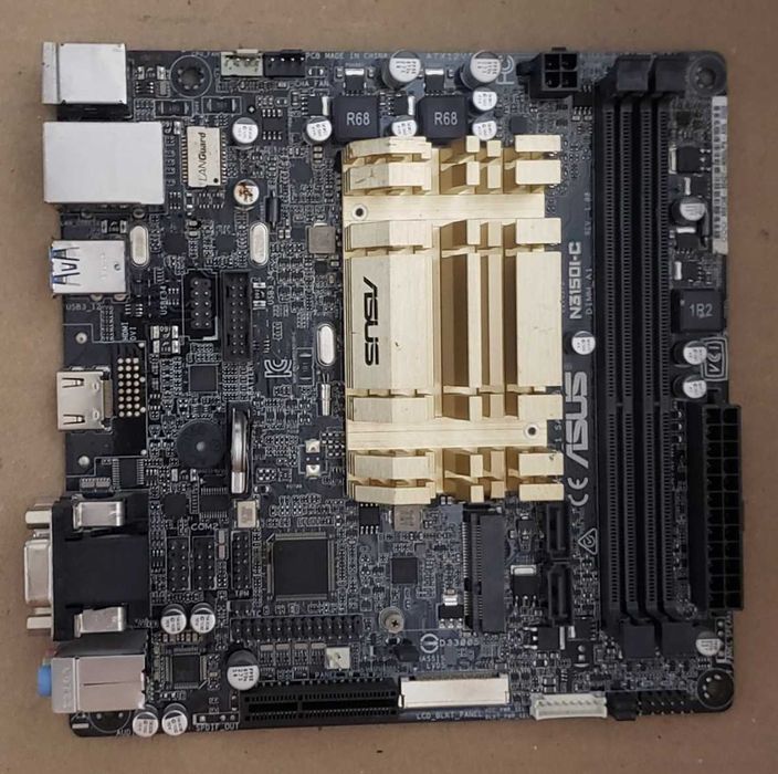 Материнская плата с процессором ASUS N3150I-C Rev. 1.00. рабочее сост.