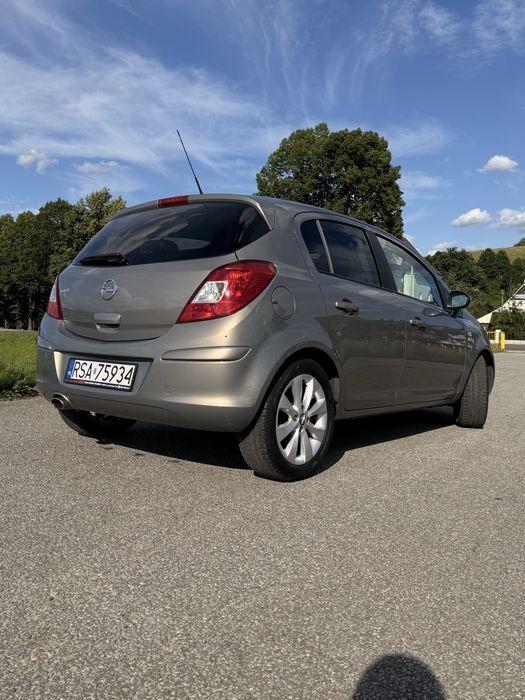 Opel Corsa D 1.4 87 KM | 2012 | 134 000 km | Bezwypadkowy | Bogata wersja