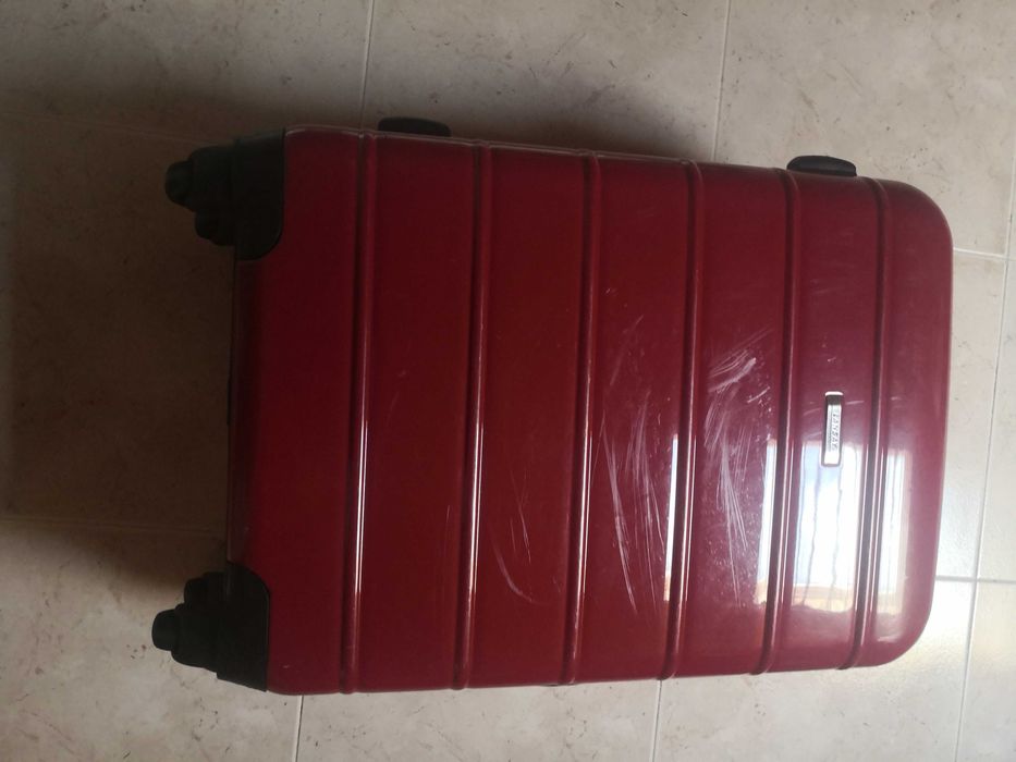 Mala de viagem de porão