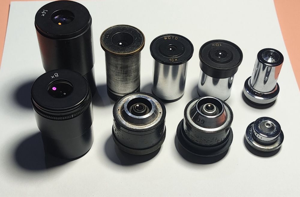 Обʼєктив до мікроскопа