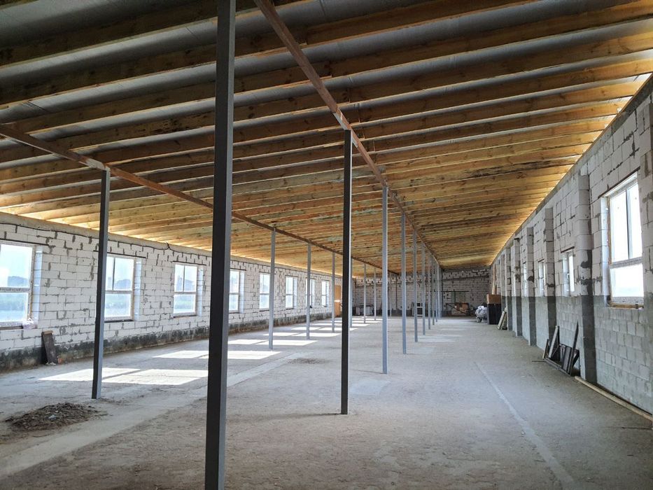 Слкад 2429м2 на ділянці 4га з озерами в Білогородці