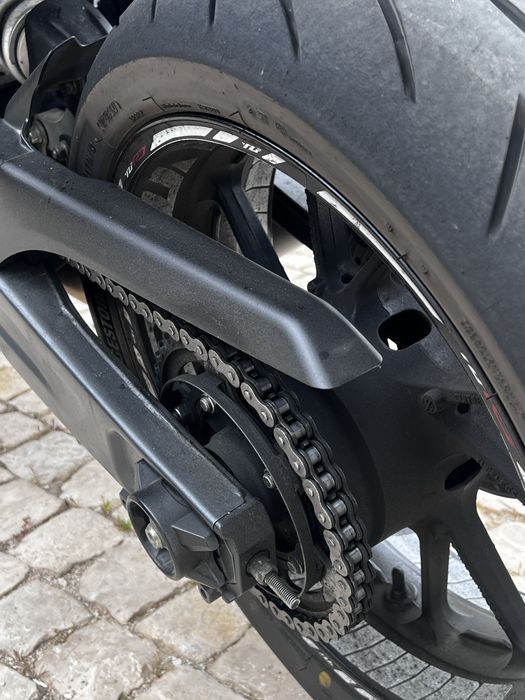 Yamaha YZF-R7 2024 – Full Extras