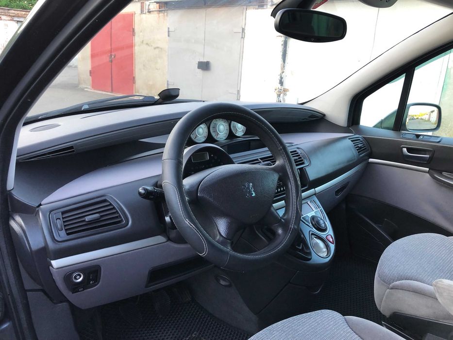 Peugeot 807 2006 ГАЗ