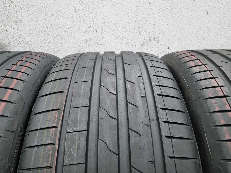 245/45/19 102Y 275/40/19 105Y Hankook Ventus S1 Evo 3 * MO KOMPLET
