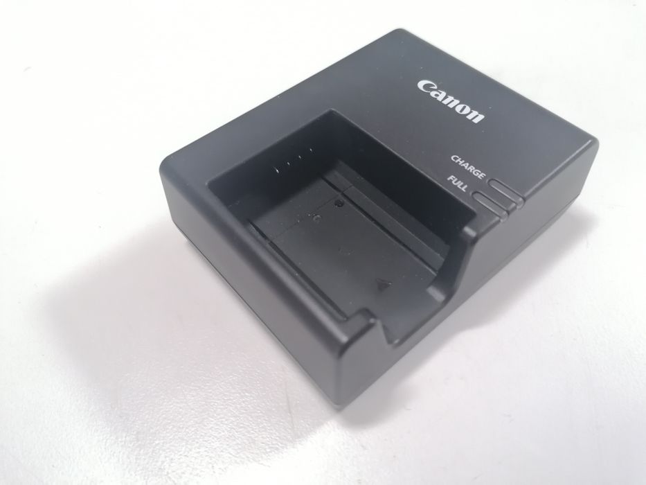 Oryginalna ładowarka Canon LC-E10E do baterii LP-E10
