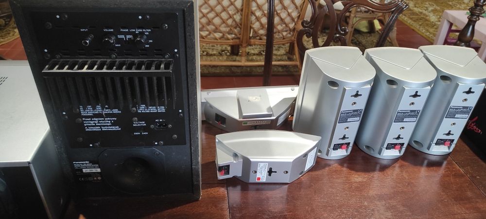 Amplificador + Sistema de som 5.1 Panasonic