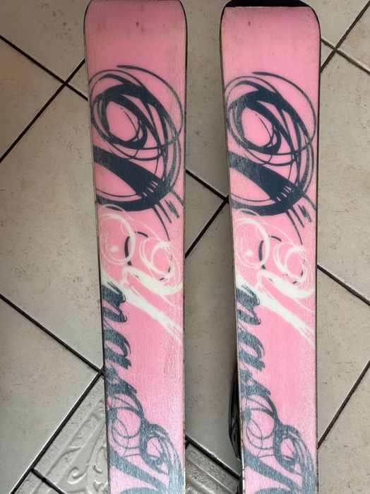 Damskie narty Dynastar Exclusive 148cm z wiązaniami. Posiadam też buty