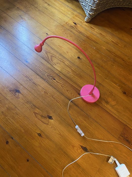 Candeeiro rosa.