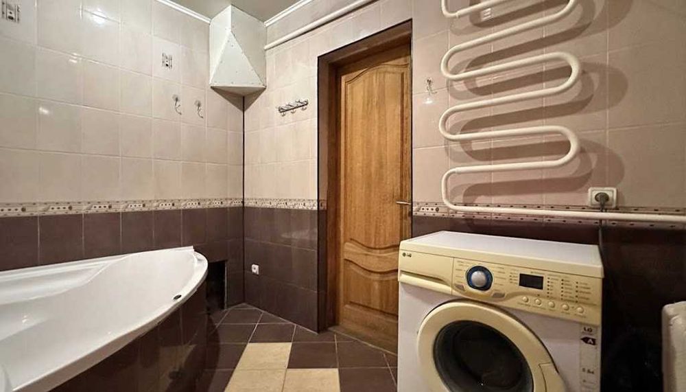 Продаж будинку 168м². 3 кімнати. 9 соток. Держ.програми - ТАК! ID:775