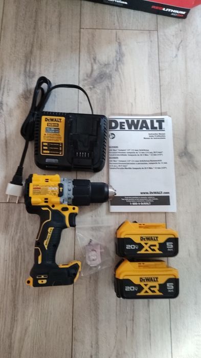 Акумуляторний безщітковий з ударом дриль-шуруповерт DEWALT DCD805 20V