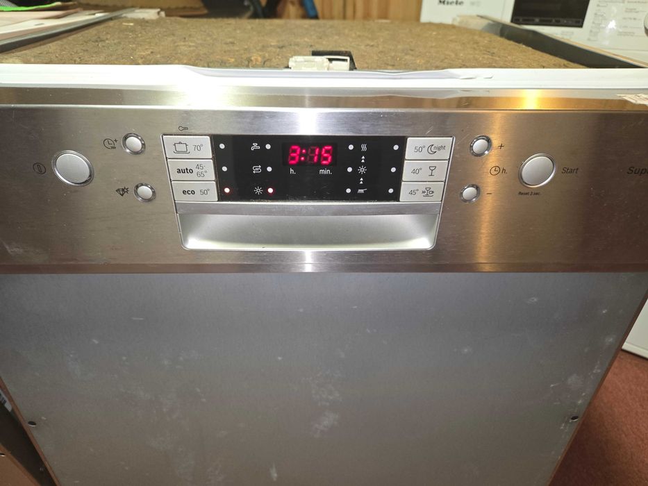 Zmywarka Bosch 60 cm. Pod  zabudowę! LCD Inox! Po serwisie
