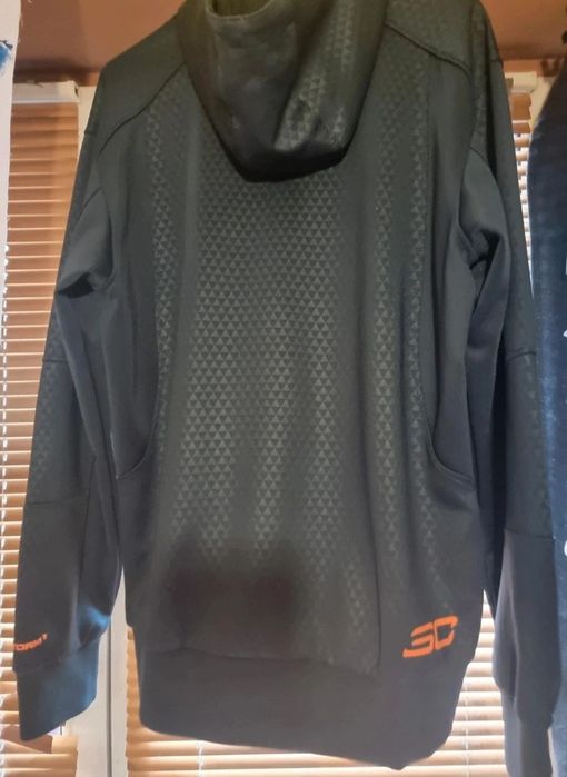 Bluza Under Armour xxl kaptur zamek