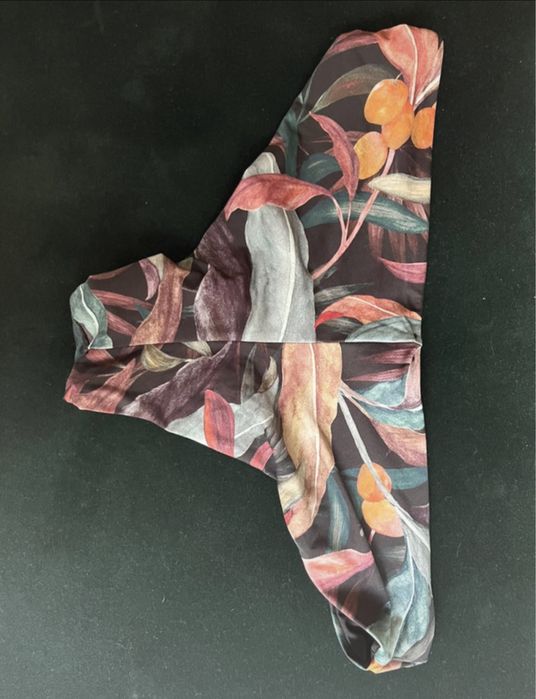 Dol bikini / majtki stroj kapielowy Oysho