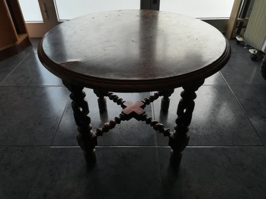 Mesa de centro em madeira