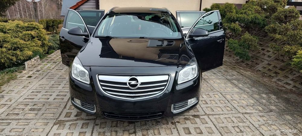 Opel Insignia OPEL INSIGNIA Sports Tourer 2.0B +LPG