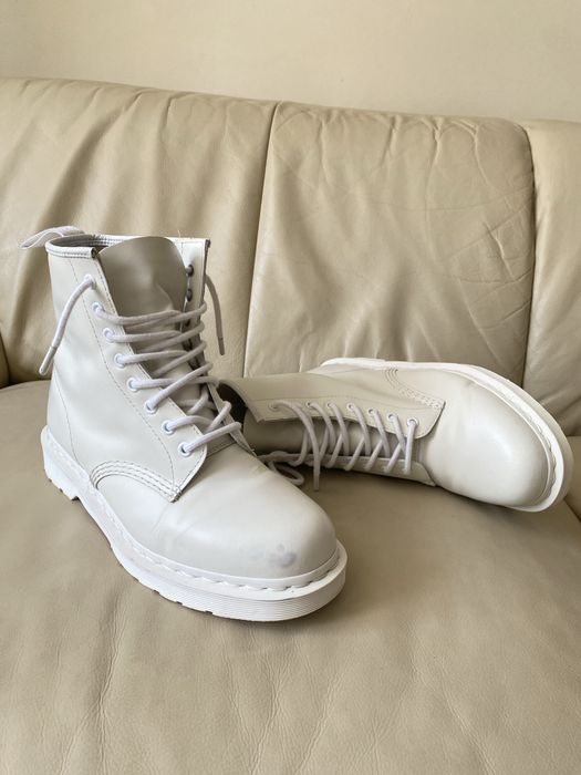 Buty trapery Dr.Martens 1460 unikatowe biale unisex