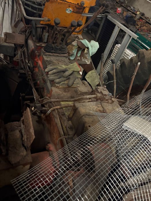 Renault 681s na części