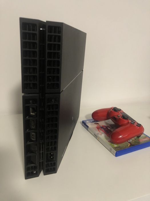 Konsola Sony PlayStation 4 PS4 Ultimate 1TB CUH-1216B  pad FIFA
