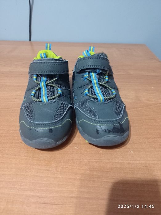 Buty sportowe 28,5 na rzep 29 wkładka 18,5cm