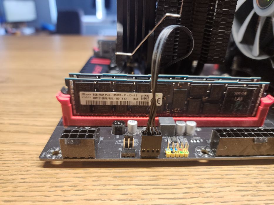 Комплект материнська плата + intel xeon 2696v3 процессори + 64gb озу