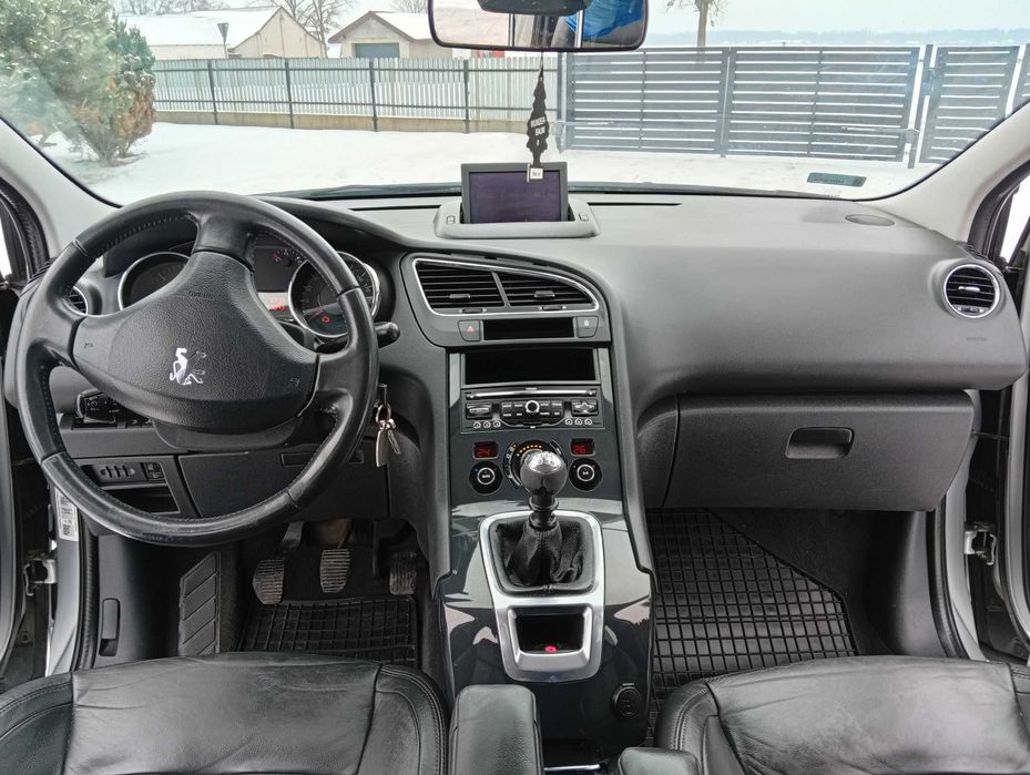 Peugeot 5008 1.6 HDI diesel