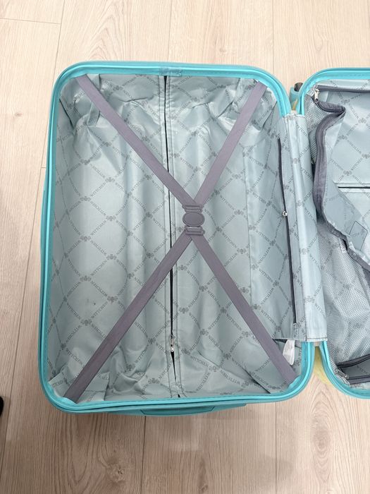 Walizka średnia Wittchen ananas 62l