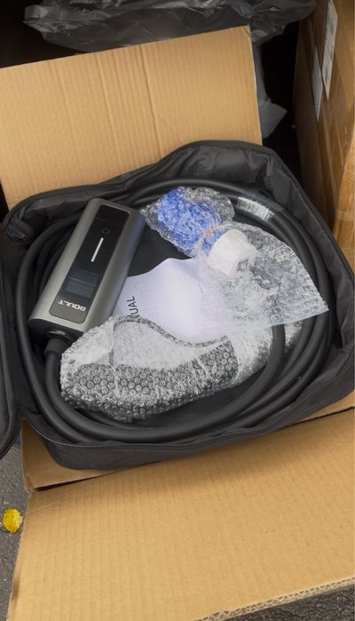 Зарядка тесла модел 3 Y S X 16а 32а type 1 не вибиває від перепаду нап