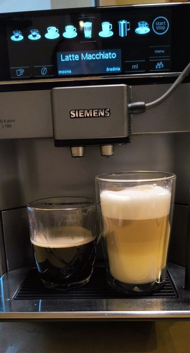 Ekspres aut. Siemens EQ6 plus s100. Sprawny filmy