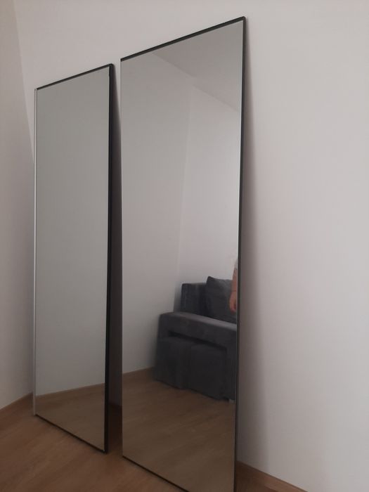 Duże lustro do pokoju salonu