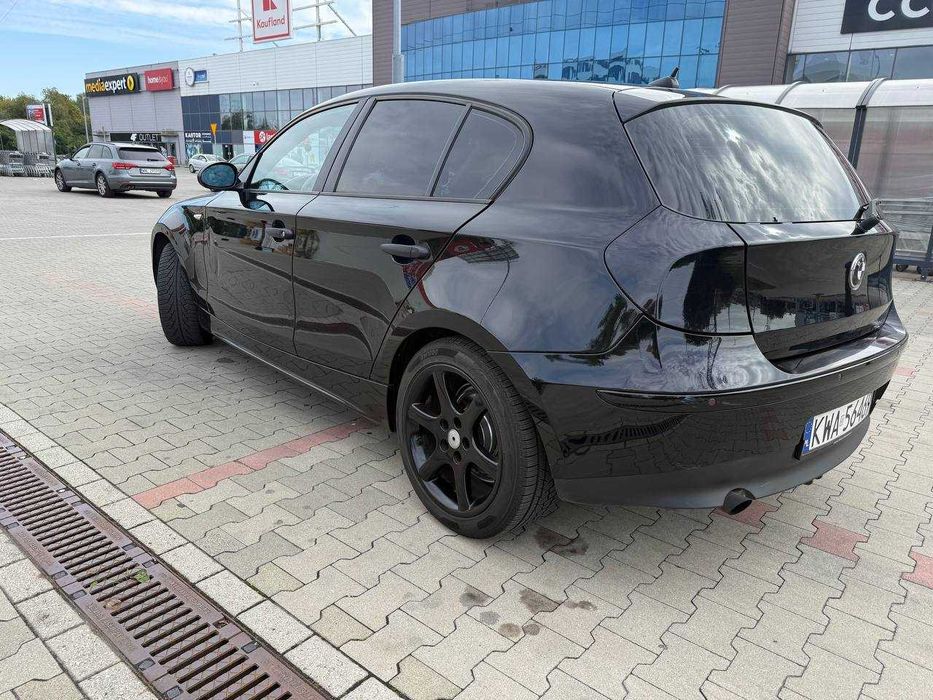 BMW E87 1 seria 2006 BENZYNA