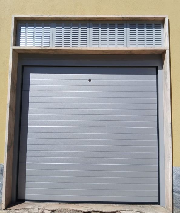 Portão seccionado de garagem por medida Novas cores