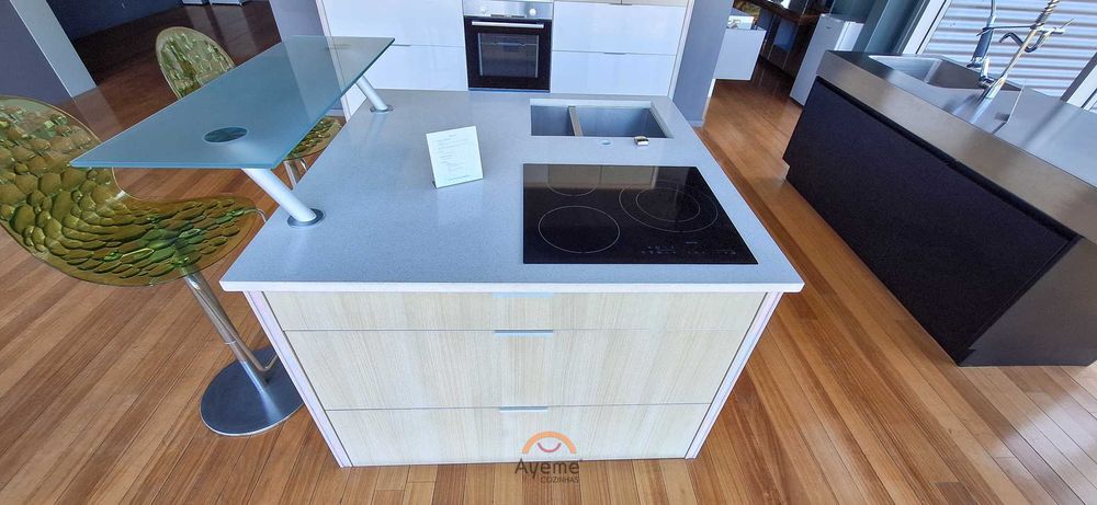 Cozinha completa (modelo de showroom)