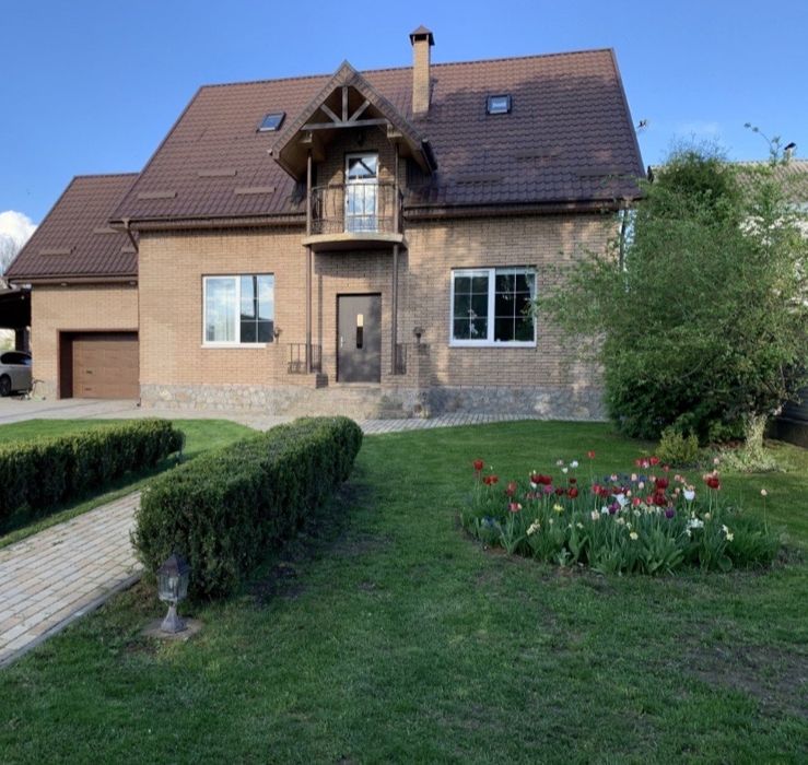 Стильний та сучасний будинок